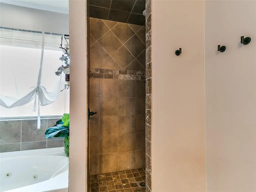 Photo 20 — 5005 NW 153rd Street, Edmond, OK 73013
