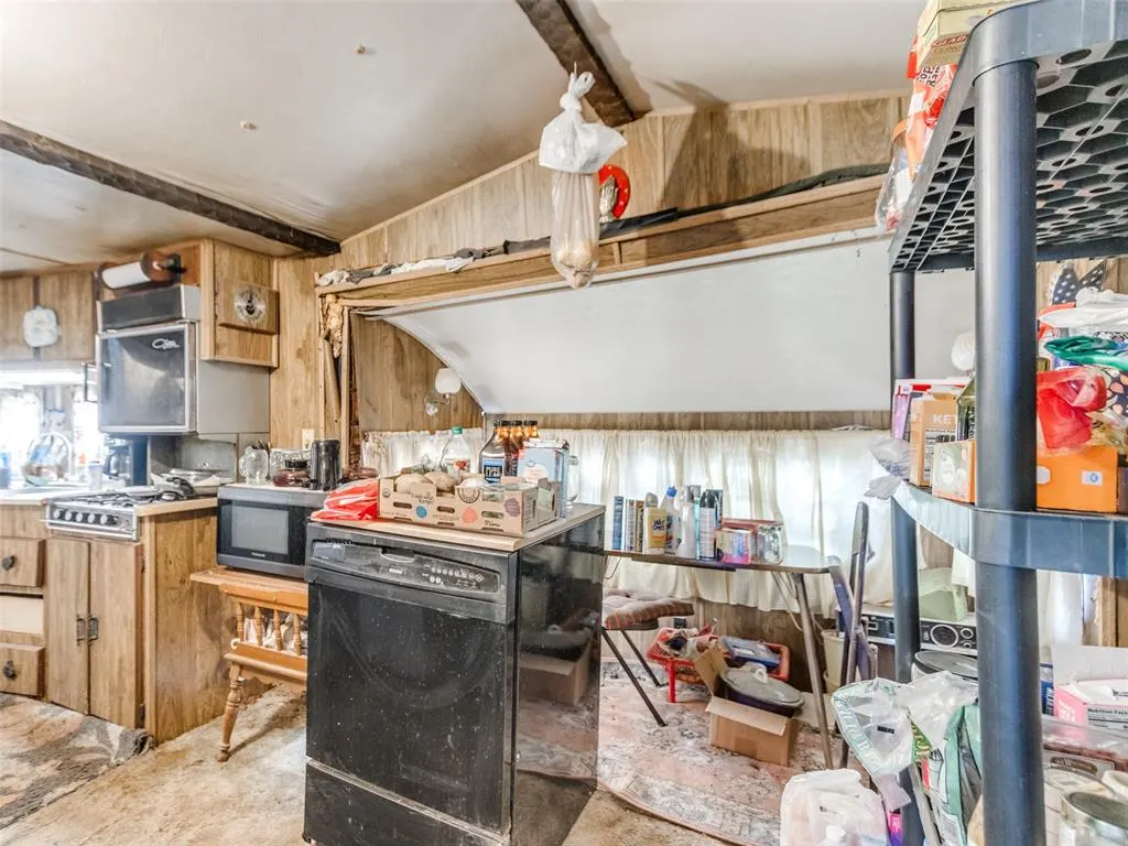 Photo 40 — 331807 E Parkwood Drive, Wellston, OK 74881