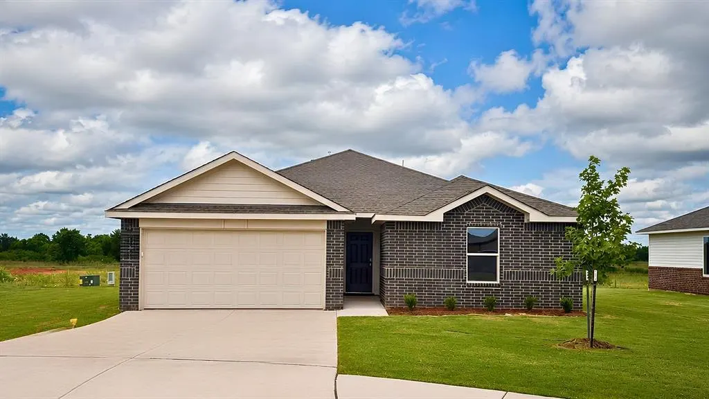 Front exterior — 1228 E Stallion Lane, Mustang, OK 73064