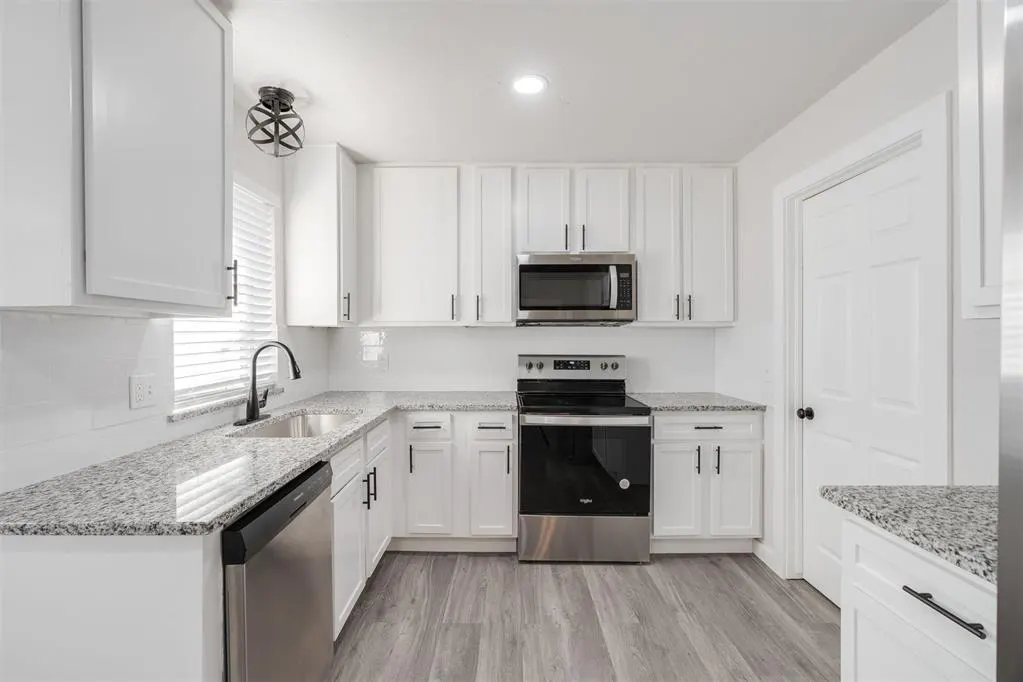 Photo 12 — 2704 NW 115th Street, Oklahoma City, OK 73120