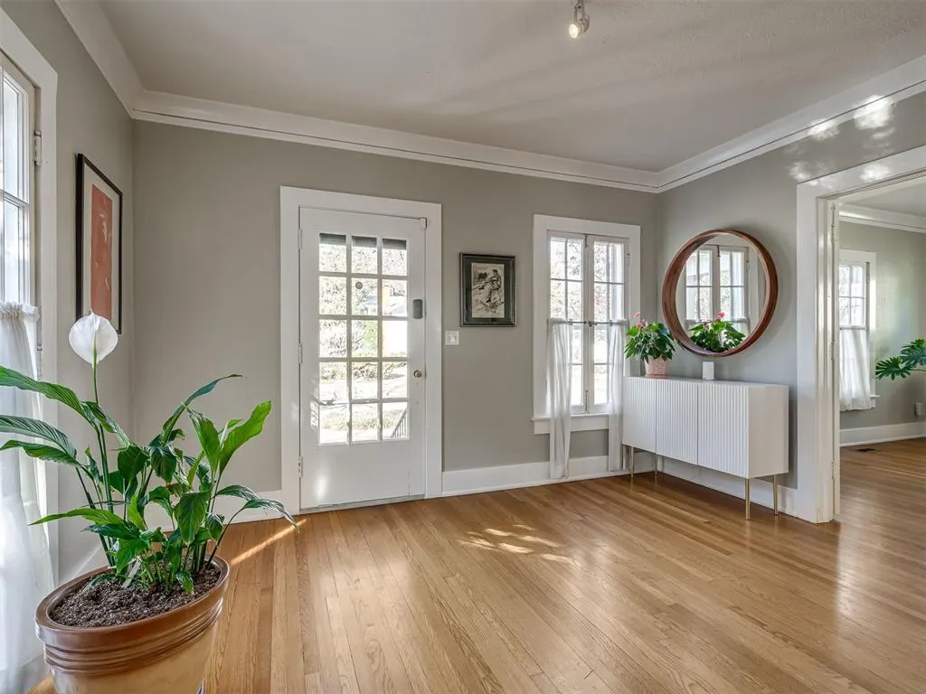 Photo 3 — 507 Chautauqua Avenue, Norman, OK 73069