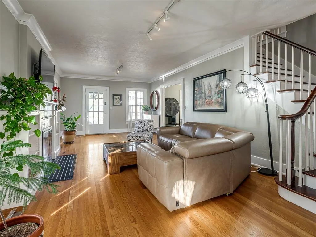 Photo 4 — 507 Chautauqua Avenue, Norman, OK 73069