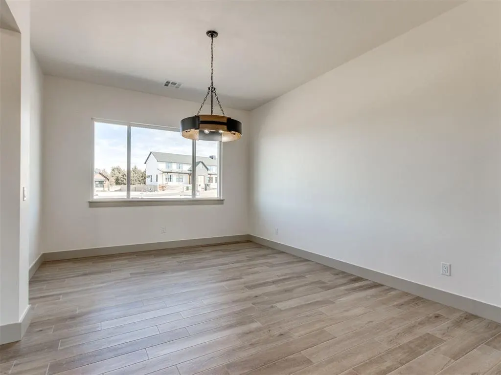 Photo 8 — 4549 Raymond Lane, Guthrie, OK 73044