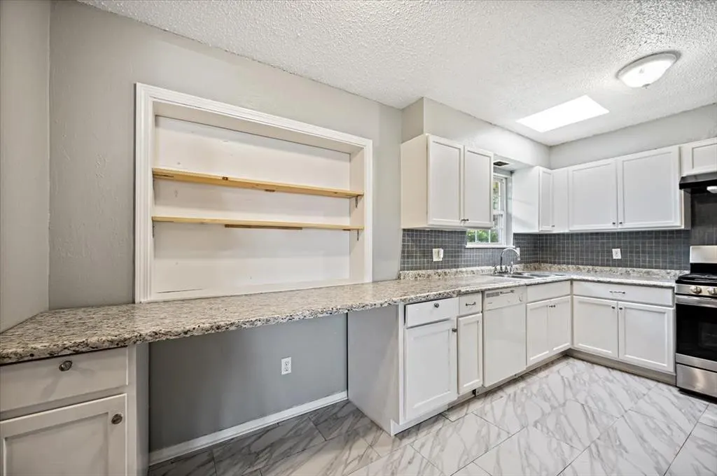 Photo 8 — 501 N TOMPKINS Drive, Oklahoma City, OK 73127