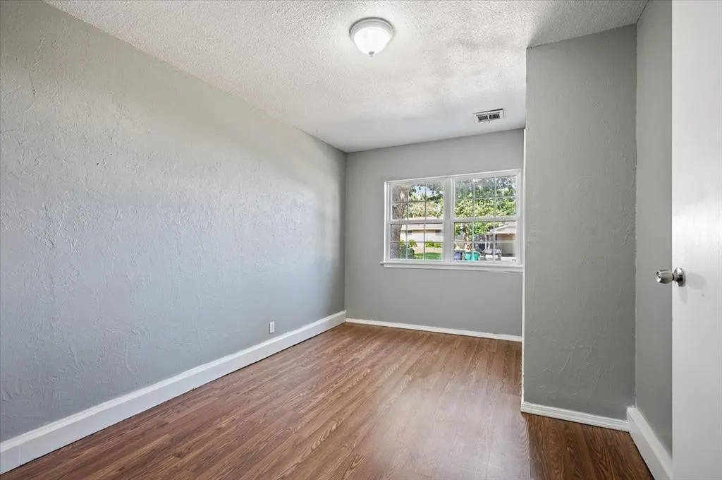Photo 22 — 501 N TOMPKINS Drive, Oklahoma City, OK 73127