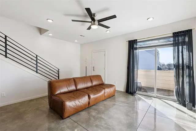 Photo 5 — 1008 N Francis Avenue A, Oklahoma City, OK 73106