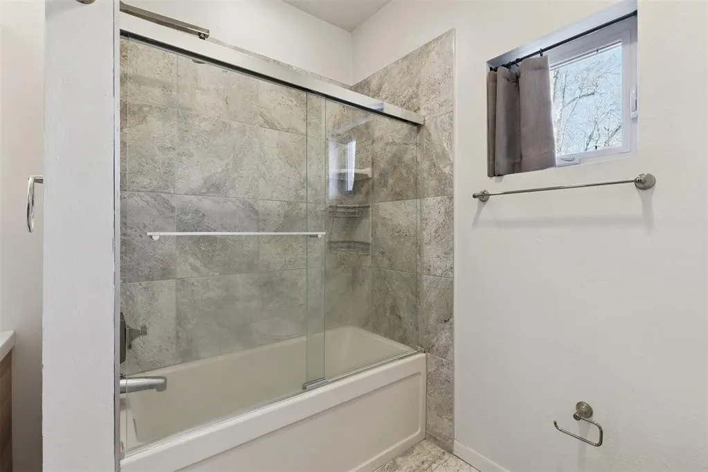 Photo 14 — 1008 N Francis Avenue A, Oklahoma City, OK 73106