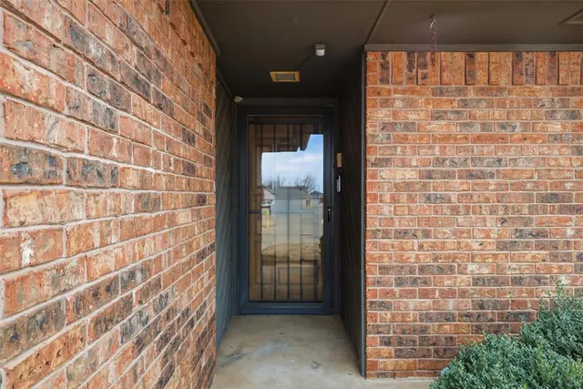 Photo 6 — 4420 S Olie Avenue, Oklahoma City, OK 73109