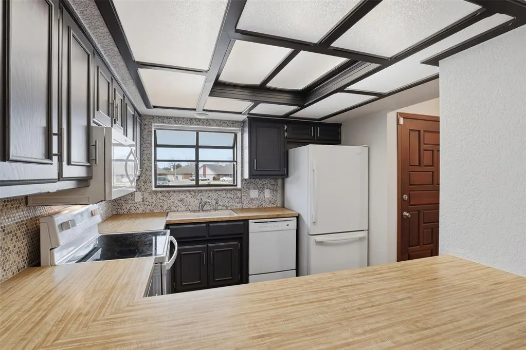 Photo 9 — 4420 S Olie Avenue, Oklahoma City, OK 73109