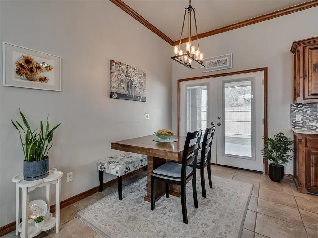 Photo 14 — 207 SE 7th Street, Lexington, OK 73051