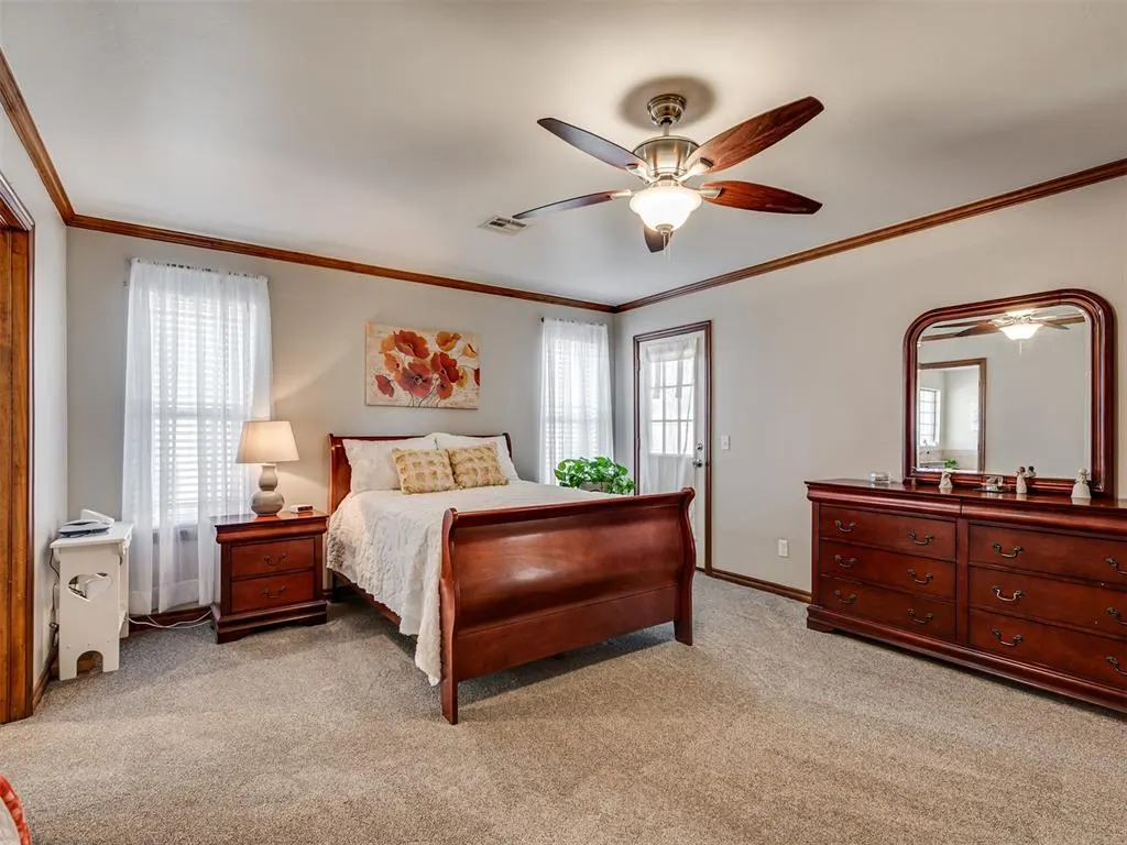 Photo 16 — 207 SE 7th Street, Lexington, OK 73051