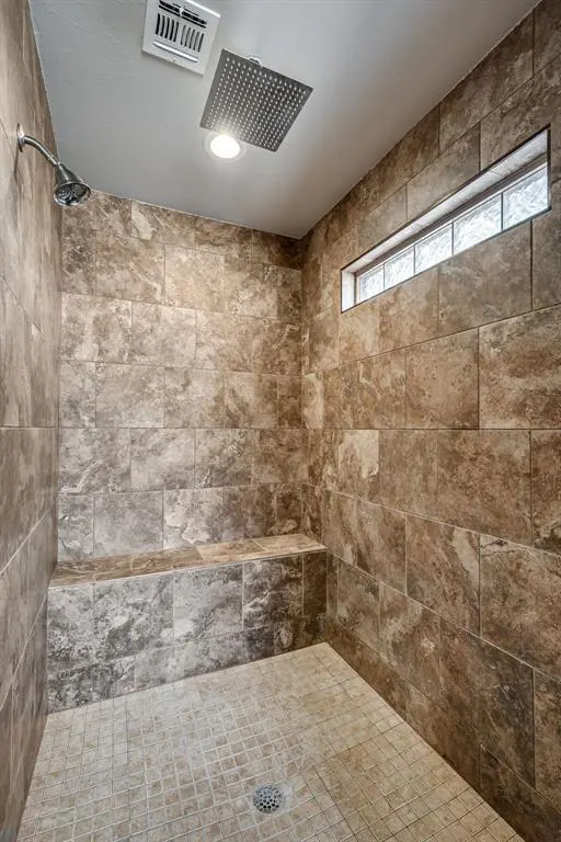 Photo 21 — 207 SE 7th Street, Lexington, OK 73051