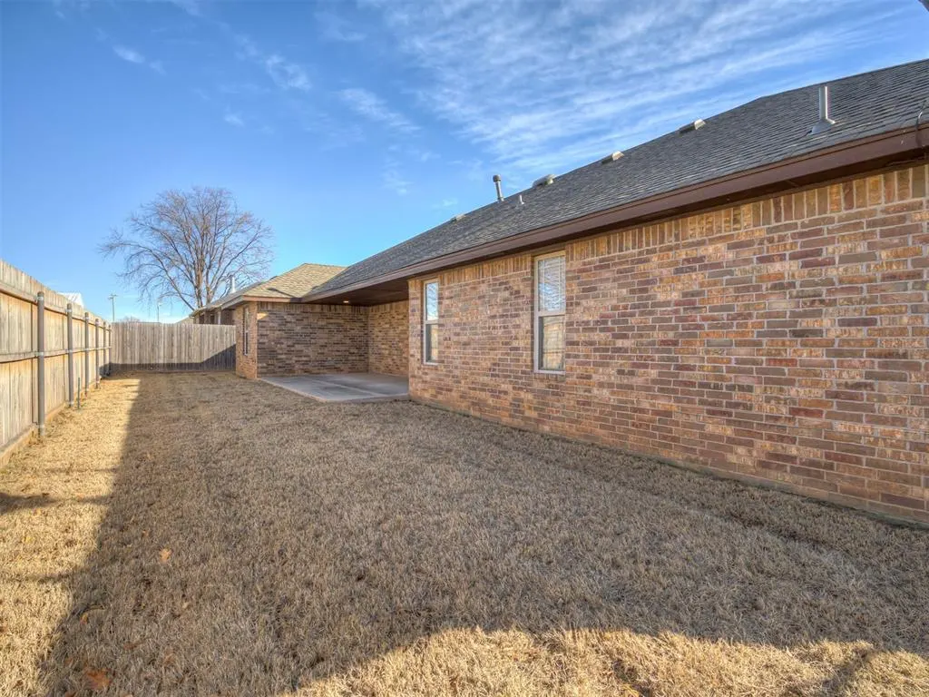 Photo 35 — 207 SE 7th Street, Lexington, OK 73051