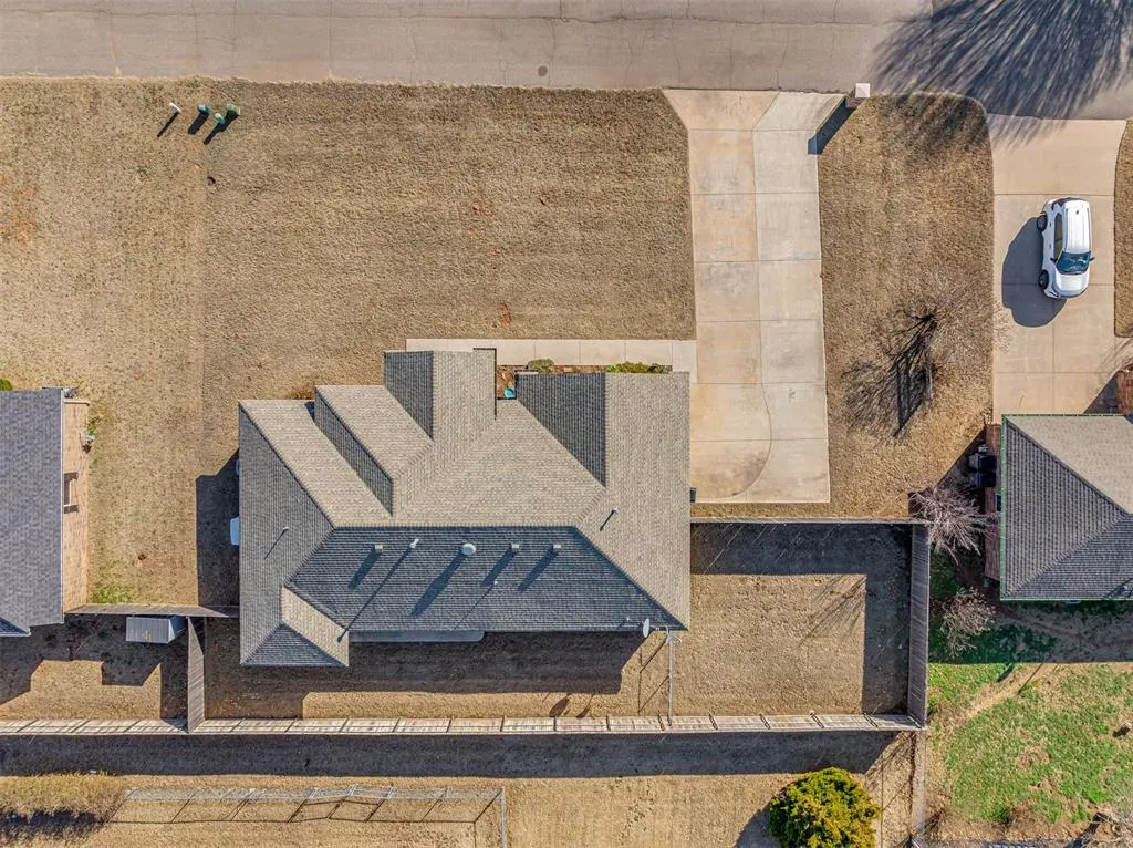 Photo 40 — 207 SE 7th Street, Lexington, OK 73051
