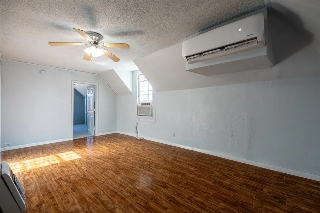 Photo 22 — 319 E Bradley Avenue, Pauls Valley, OK 73075