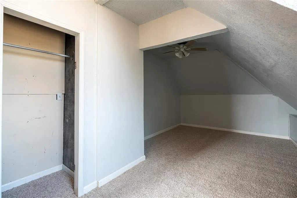 Photo 37 — 319 E Bradley Avenue, Pauls Valley, OK 73075