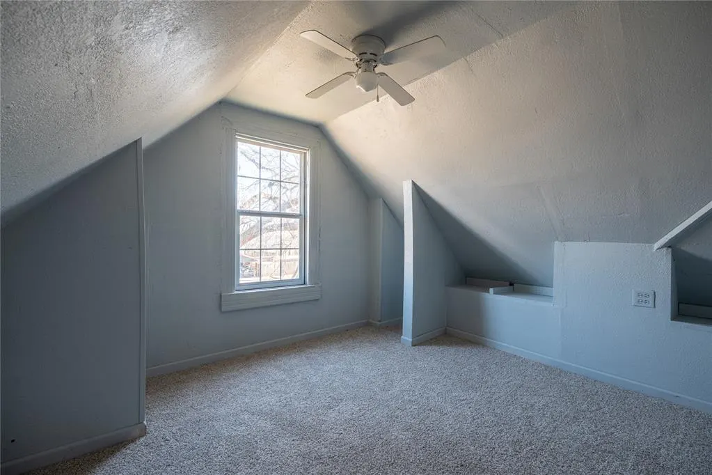 Photo 39 — 319 E Bradley Avenue, Pauls Valley, OK 73075