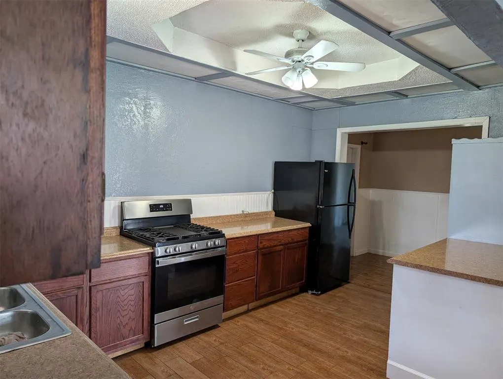 Photo 44 — 319 E Bradley Avenue, Pauls Valley, OK 73075