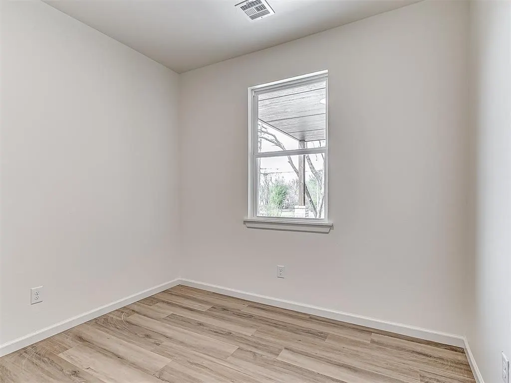 Photo 28 — 2021 NE 16th Terrace, Oklahoma City, OK 73117