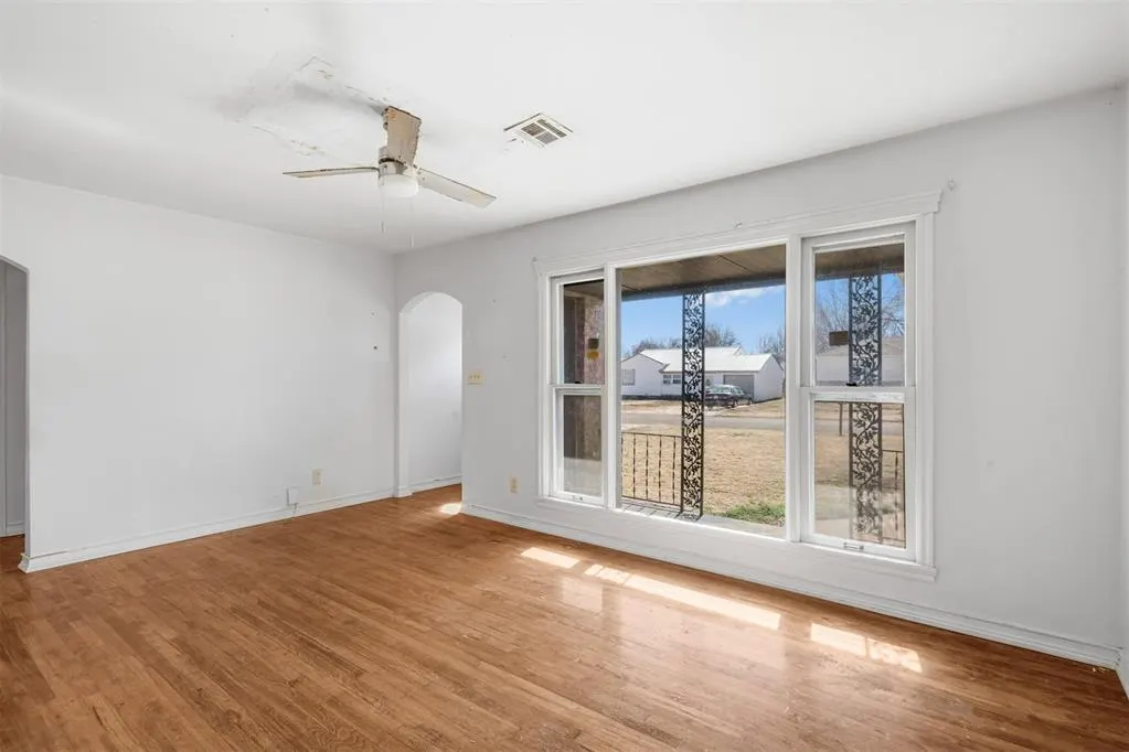 Photo 7 — 419 McArthur Boulevard, Elk City, OK 73644
