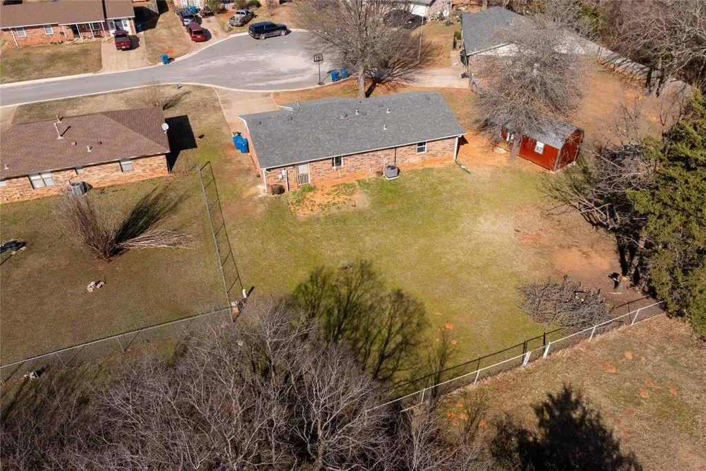 Photo 2 — 1117 E 17th Street, Chandler, OK 74834