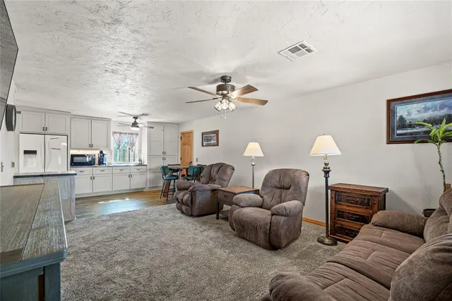 Photo 5 — 1117 E 17th Street, Chandler, OK 74834