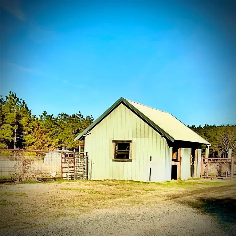 Photo 23 — 868 N Living Land Road, Idabel, OK 74745
