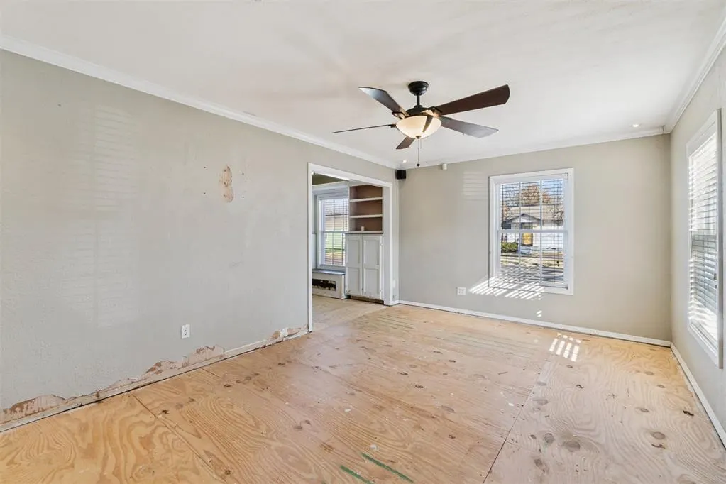 Photo 7 — 320 E Grumman Drive, Oklahoma City, OK 73110
