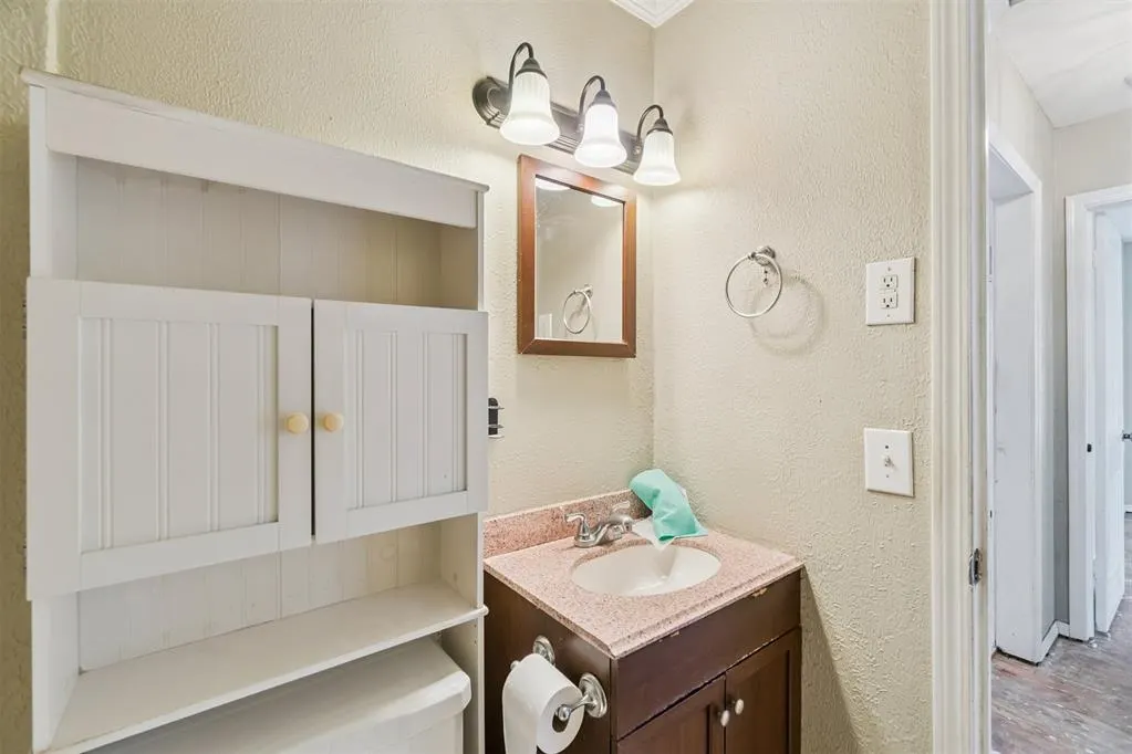 Photo 30 — 320 E Grumman Drive, Oklahoma City, OK 73110