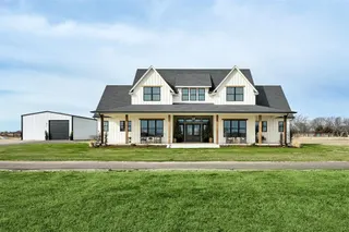 Sold home at 826 Wildflower Way