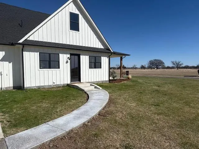 Photo 5 — 826 Wildflower Way, Goldsby, OK 73093