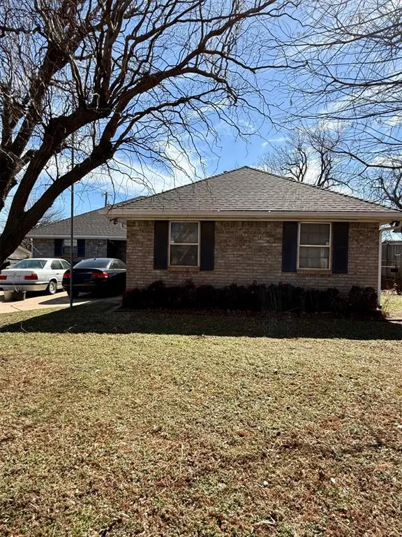 Photo 8 — 5408 NW 66th Street, Warr Acres, OK 73132