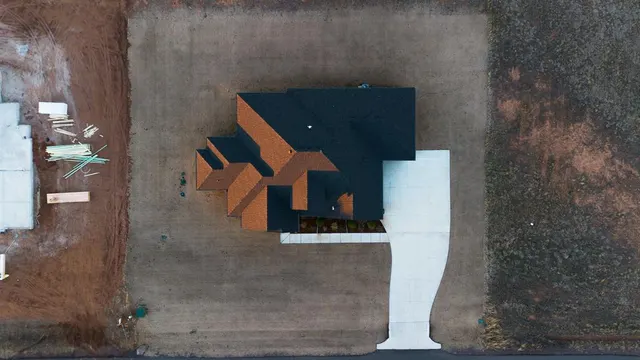 Photo 3 — 4364 Janie Way, Guthrie, OK 73044