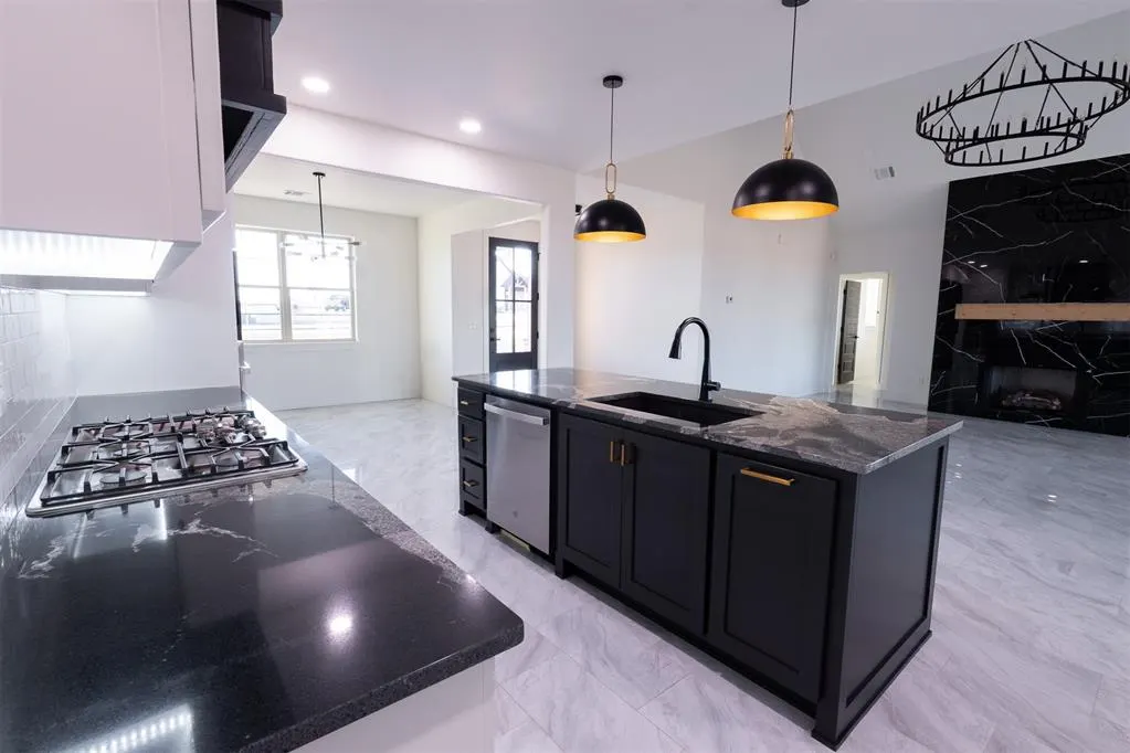Photo 10 — 4364 Janie Way, Guthrie, OK 73044