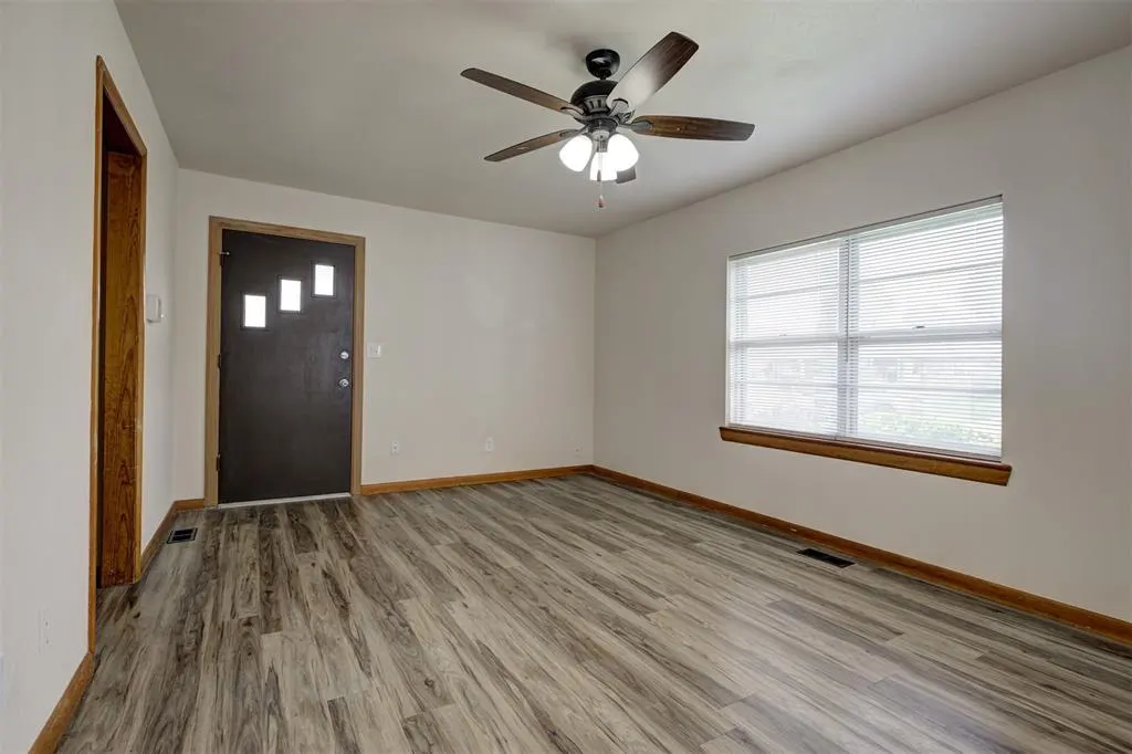 Photo 6 — 520 SE 47th Street, Oklahoma City, OK 73129