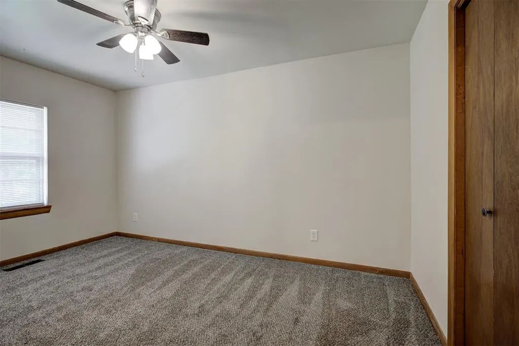 Photo 15 — 520 SE 47th Street, Oklahoma City, OK 73129