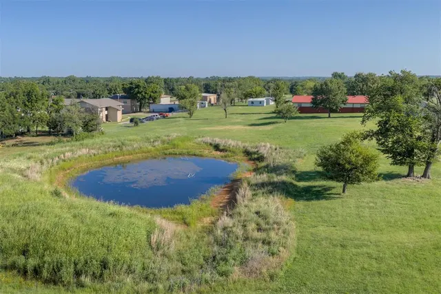 Photo 2 — 16266 NE 23rd Street, Choctaw, OK 73020
