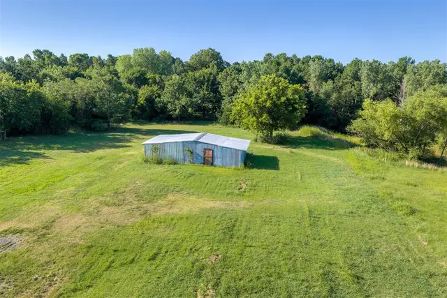 Photo 3 — 16266 NE 23rd Street, Choctaw, OK 73020