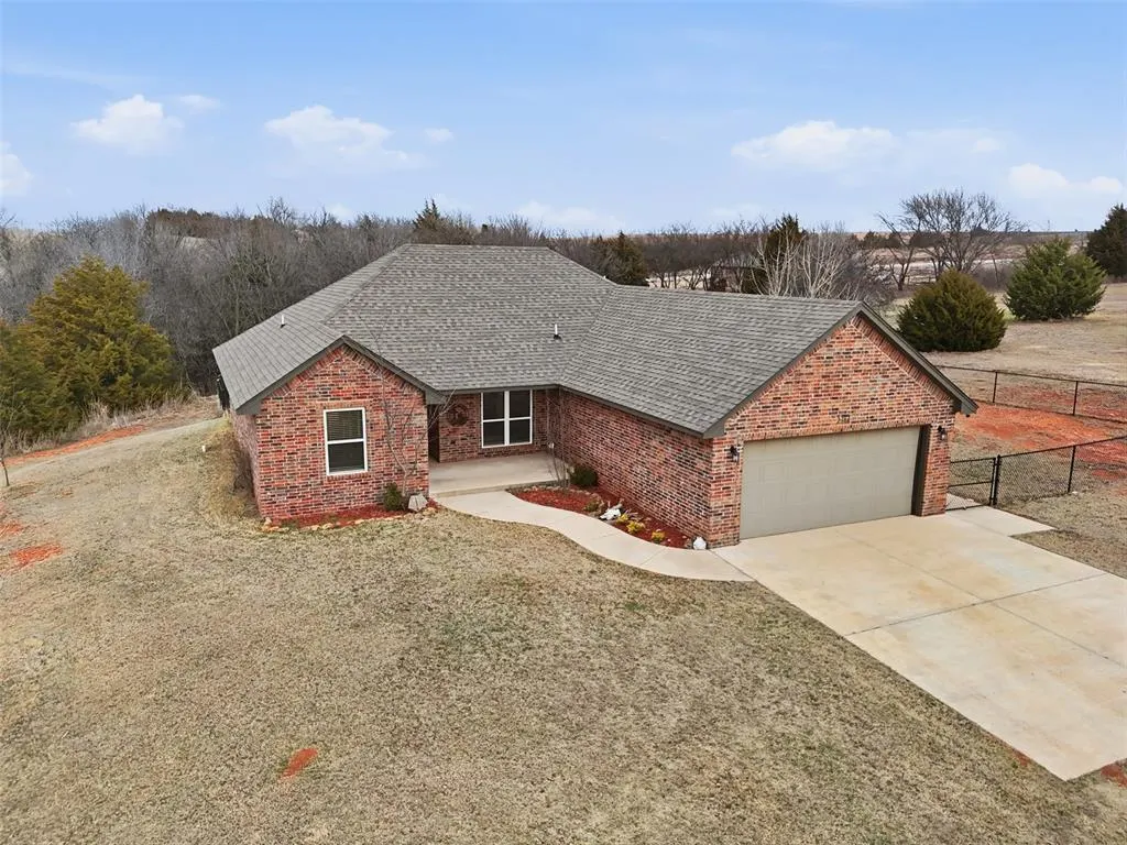 Photo 5 — 2314 County Road 1336, Blanchard, OK 73010