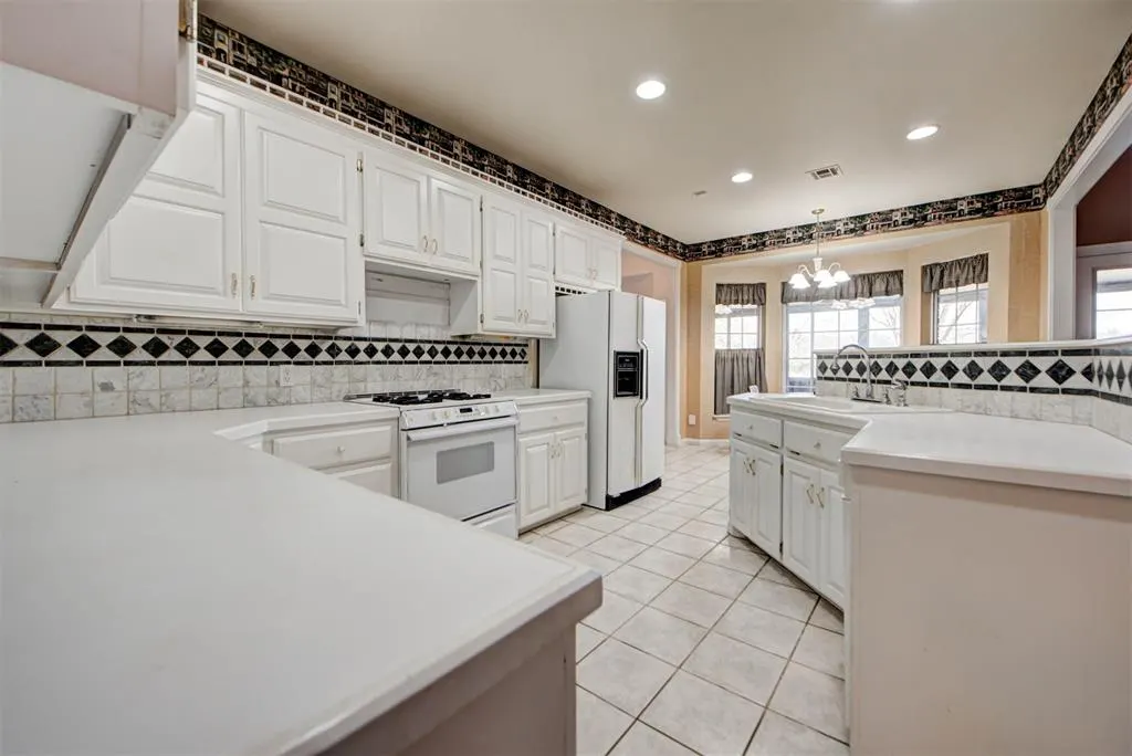 Photo 11 — 341530 E 1000 Road, Meeker, OK 74855