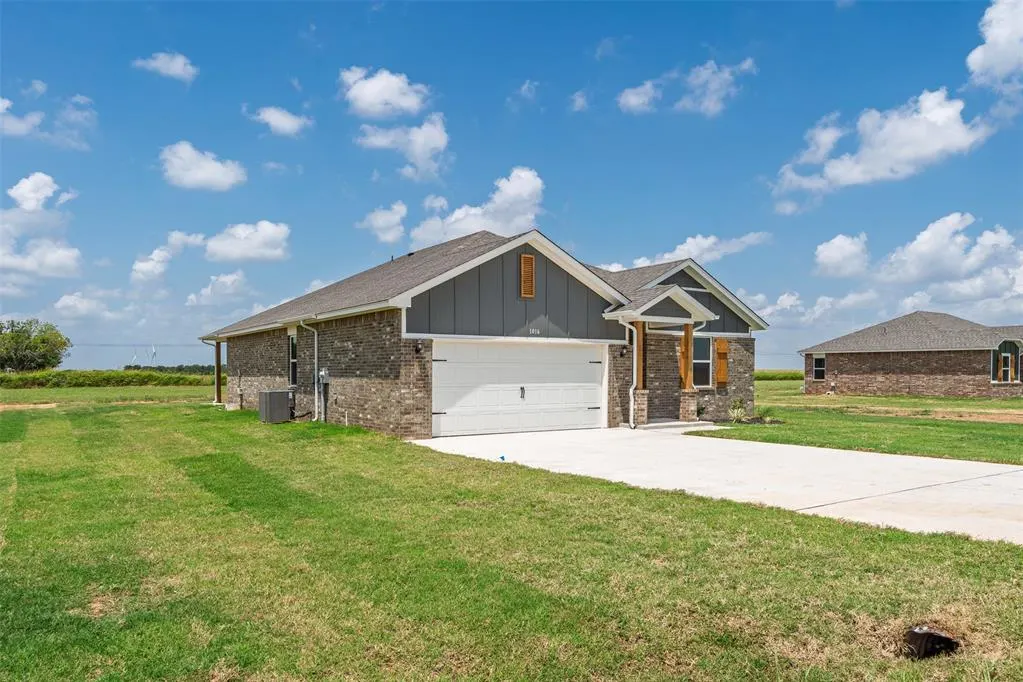 Photo 35 — 1016 Prairie Drive, Tuttle, OK 73089