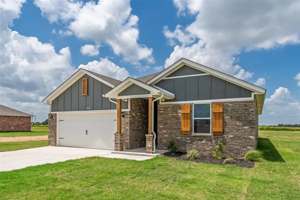 Photo 36 — 1016 Prairie Drive, Tuttle, OK 73089