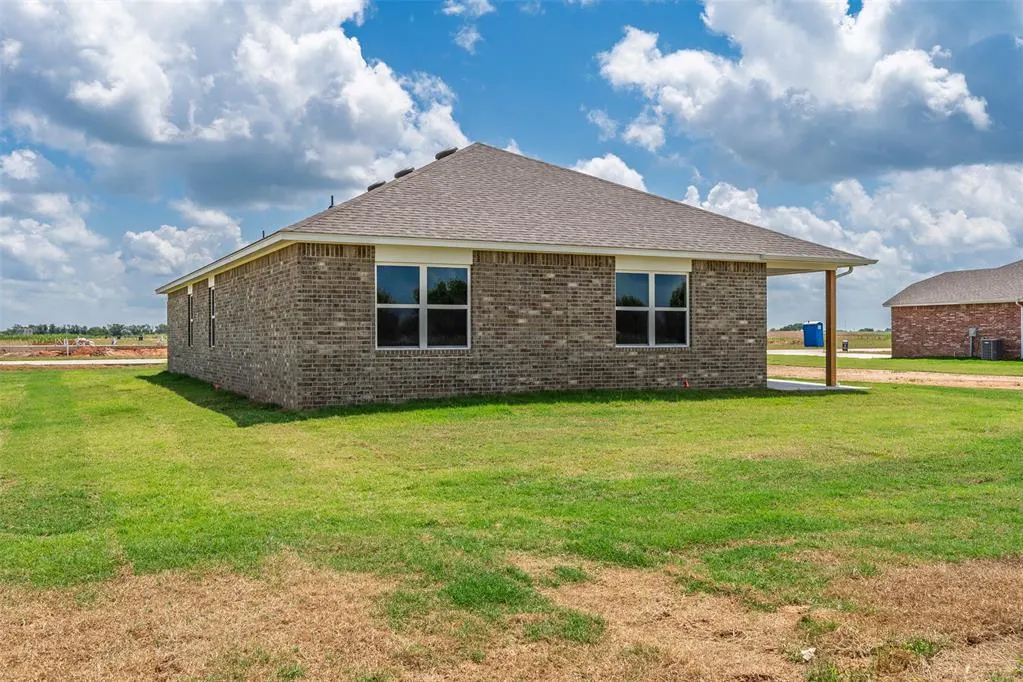 Photo 41 — 1016 Prairie Drive, Tuttle, OK 73089