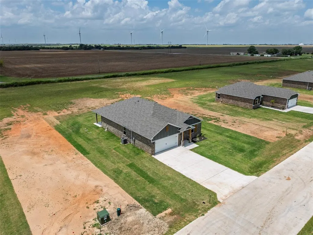 Photo 46 — 1016 Prairie Drive, Tuttle, OK 73089