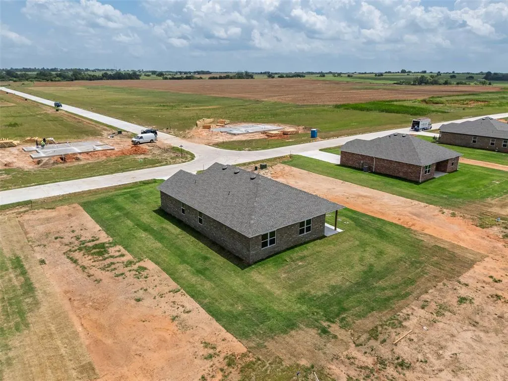 Photo 49 — 1016 Prairie Drive, Tuttle, OK 73089