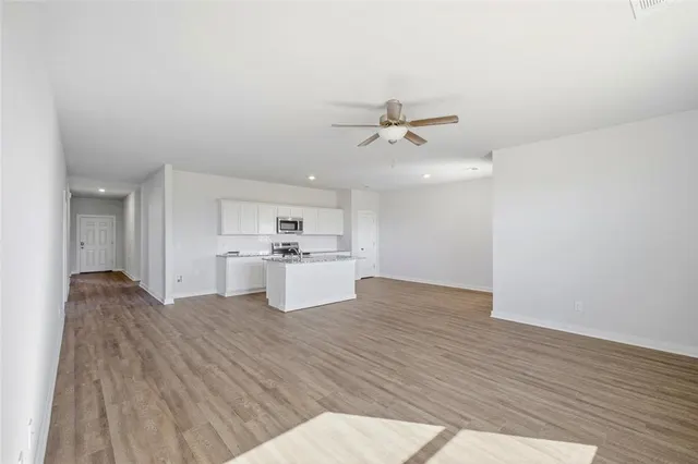 Photo 7 — 1016 Prairie Drive, Tuttle, OK 73089