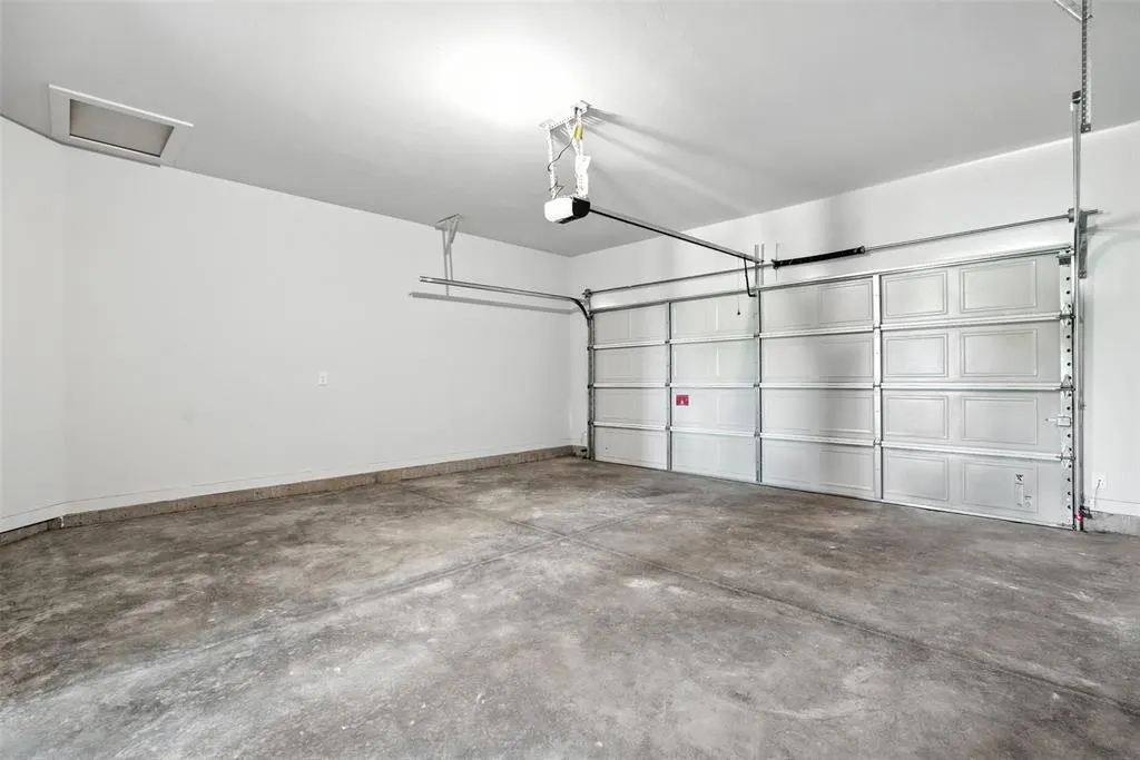 Photo 32 — 1020 Prairie Drive, Tuttle, OK 73089