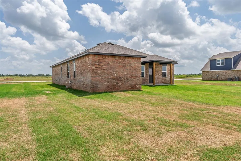 Photo 41 — 1020 Prairie Drive, Tuttle, OK 73089
