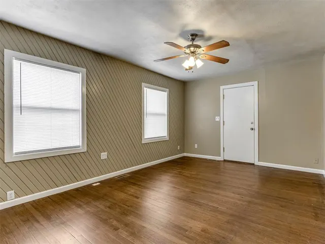 Photo 2 — 508 W Lockheed Drive, Midwest City, OK 73110