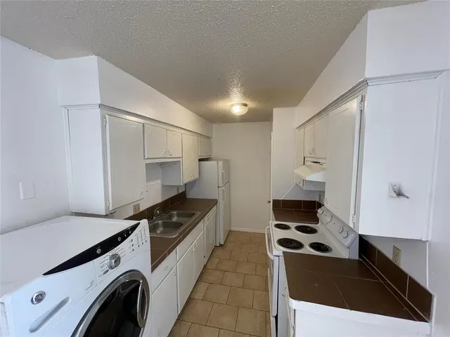 Photo 8 — 401 SE 12th Street 105, Norman, OK 73071